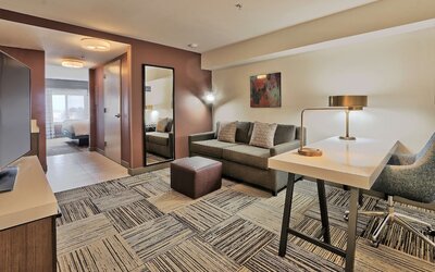 Hilton Garden Inn Albuquerque / Journal Center
