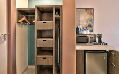 Hilton Garden Inn Albuquerque / Journal Center
