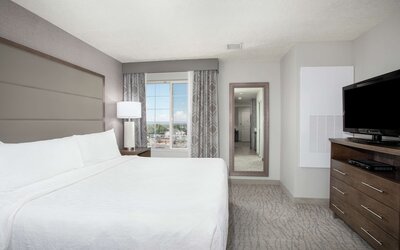 Homewood Suites by Hilton Albuquerque-Journal Center