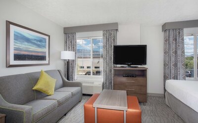 Homewood Suites by Hilton Albuquerque-Journal Center