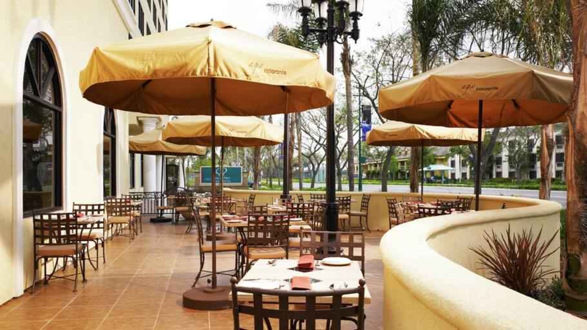 DoubleTree Suites By Hilton Anaheim Resort-Convention Center