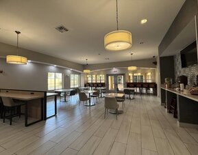 La Quinta Inn & Suites by Wyndham Albuquerque Midtown