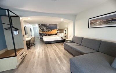 La Quinta Inn & Suites by Wyndham Albuquerque Midtown
