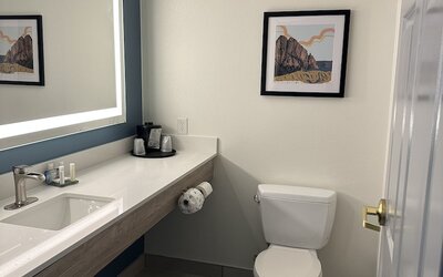 La Quinta Inn & Suites by Wyndham Albuquerque Midtown