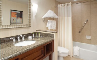 DoubleTree by Hilton Hotel Albuquerque