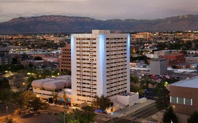 DoubleTree by Hilton Hotel Albuquerque