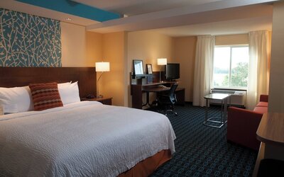Fairfield Inn & Suites by Marriott Montgomery Airport South