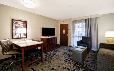 Embassy Suites by Hilton Montgomery Hotel & Conference Ctr