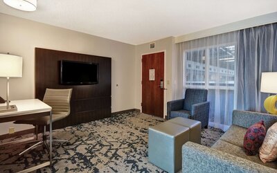 Embassy Suites by Hilton Montgomery Hotel & Conference Ctr