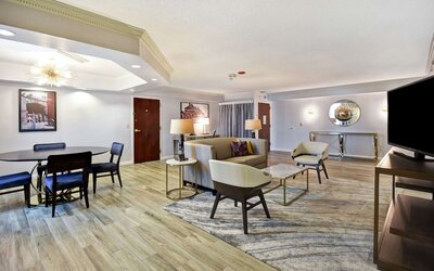 Embassy Suites by Hilton Montgomery Hotel & Conference Ctr