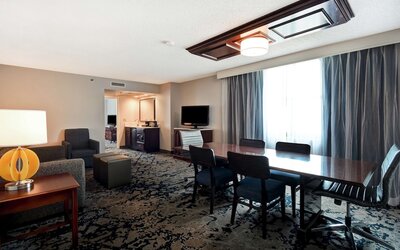 Embassy Suites by Hilton Montgomery Hotel & Conference Ctr