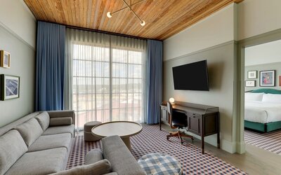 Trilogy Hotel Montgomery, Autograph Collection
