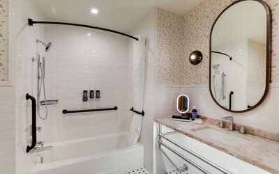Trilogy Hotel Montgomery, Autograph Collection