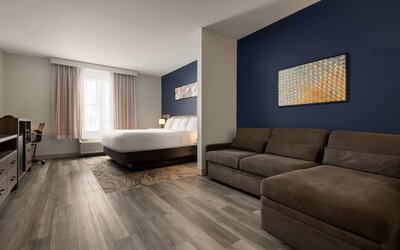 La Quinta Inn & Suites by Wyndham Montgomery