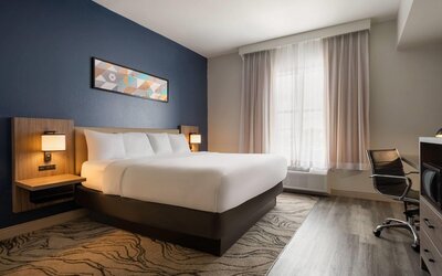 La Quinta Inn & Suites by Wyndham Montgomery