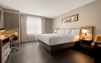 La Quinta Inn & Suites by Wyndham Montgomery