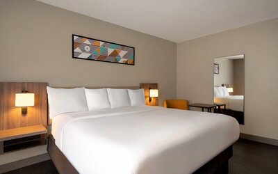 La Quinta Inn & Suites by Wyndham Montgomery