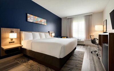 La Quinta Inn & Suites by Wyndham Montgomery