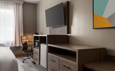 La Quinta Inn & Suites by Wyndham Montgomery