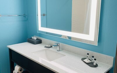 La Quinta Inn & Suites by Wyndham Montgomery