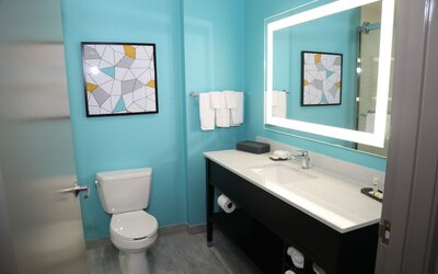 La Quinta Inn & Suites by Wyndham Montgomery