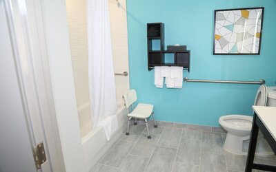La Quinta Inn & Suites by Wyndham Montgomery