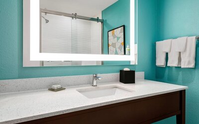 La Quinta Inn & Suites by Wyndham Montgomery