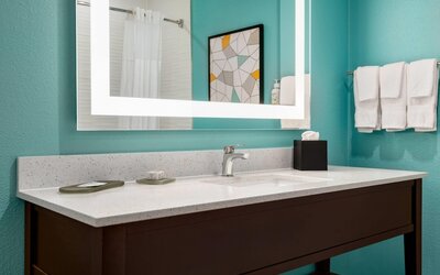 La Quinta Inn & Suites by Wyndham Montgomery
