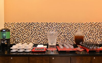 Holiday Inn Montgomery Airport South by IHG
