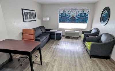 La Quinta Inn & Suites by Wyndham Prattville