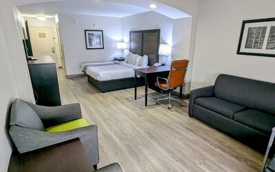 La Quinta Inn & Suites by Wyndham Prattville