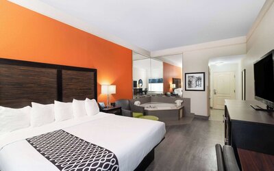 La Quinta Inn & Suites by Wyndham Prattville