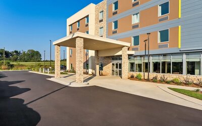 Microtel Inn & Suites by Wyndham Prattville Montgomery