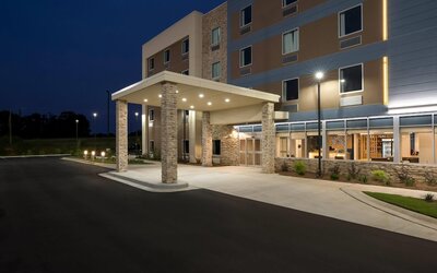 Microtel Inn & Suites by Wyndham Prattville Montgomery
