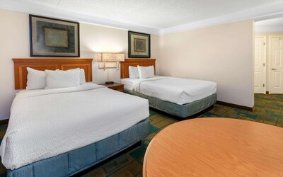 La Quinta Inn & Suites by Wyndham Phoenix West Peoria