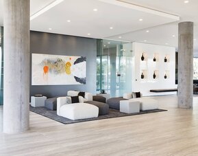 AC Hotel by Marriott Phoenix Biltmore