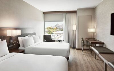 AC Hotel by Marriott Phoenix Biltmore