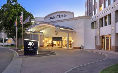 DoubleTree by Hilton Phoenix Midtown