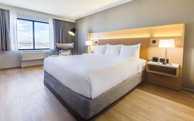 Radisson Hotel Phoenix Airport