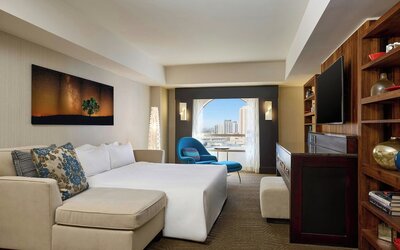 Renaissance Phoenix Downtown