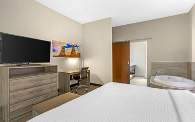 Best Western Plus Executive Residency Phoenix North Happy Valley