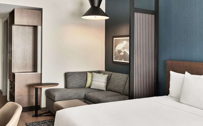 Hyatt Place Phoenix / Downtown