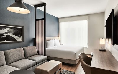 Hyatt Place Phoenix / Downtown
