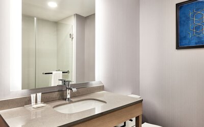Hyatt Place Phoenix / Downtown