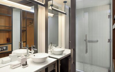 Aloft by Marriott Phoenix-Airport