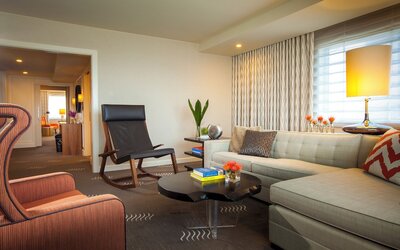 Kimpton Hotel Palomar Phoenix Cityscape by IHG
