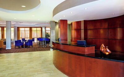 Courtyard by Marriott Phoenix North/Happy Valley