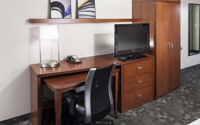 Courtyard by Marriott Phoenix North/Happy Valley