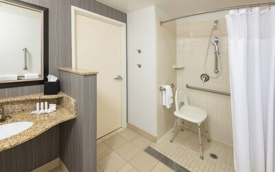 Courtyard by Marriott Phoenix North/Happy Valley
