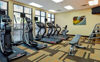 Courtyard by Marriott Phoenix North/Happy Valley